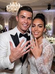 RONALDO AND GEORGINA FLAUNT WEDDING RINGS