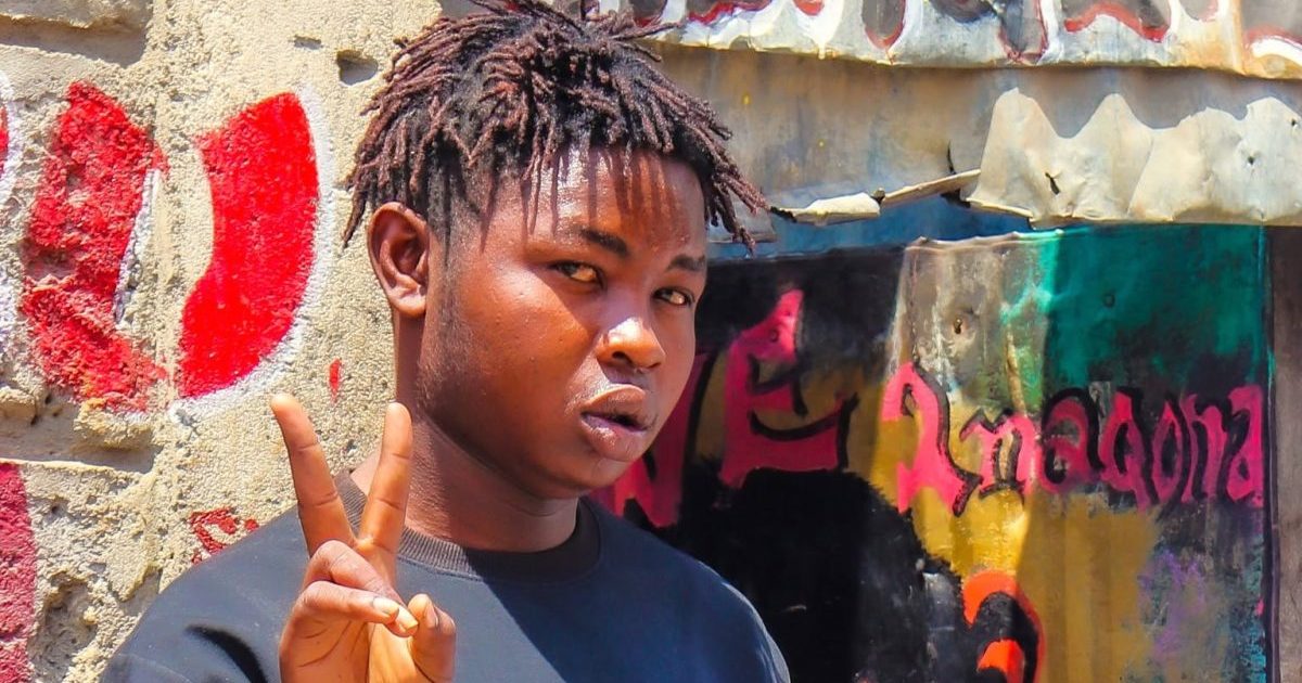 STOOPID BOY’S BURIAL WISH SPARKS FAMILY STANDOFF