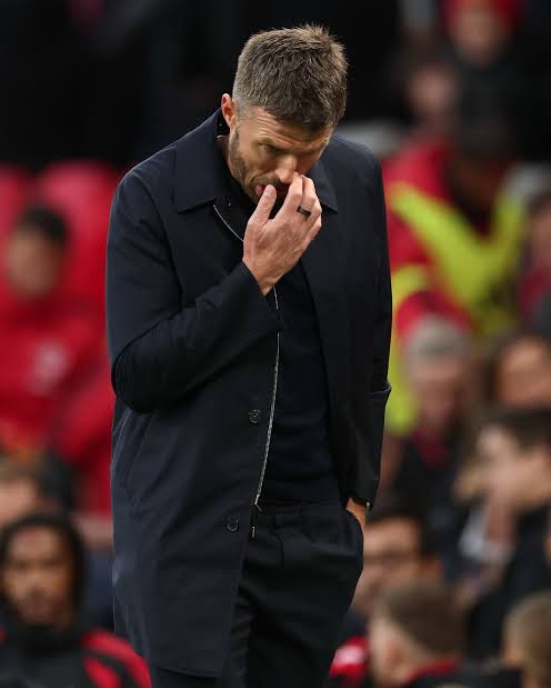 MAN UTD HAND CARRICK A NEW LEASE OF LIFE