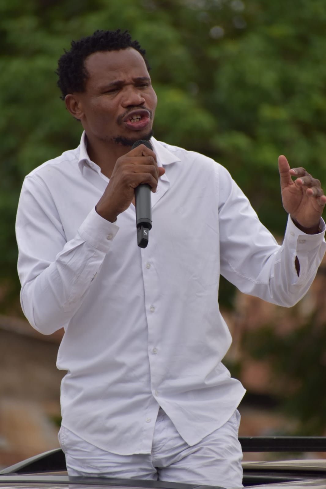 MOMBASA STAND OFF: SALASYA RESCUED BY SUPPORTERS  FROM SUSPECTED KIDNAPPERS