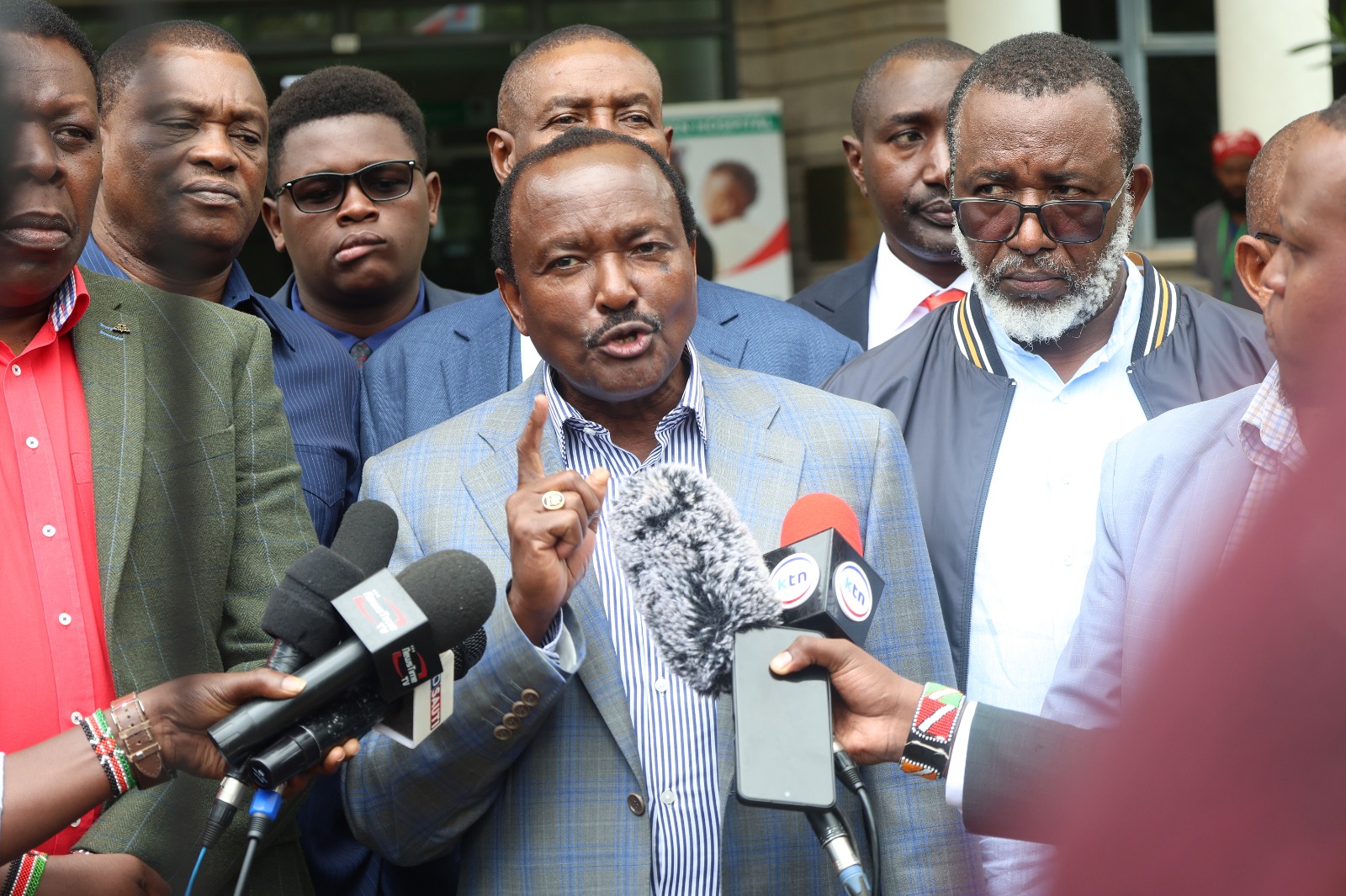 THE OPPOSITION FORMS A COMISSION TO DEFEND THE RIGHTS OF KENYANS.